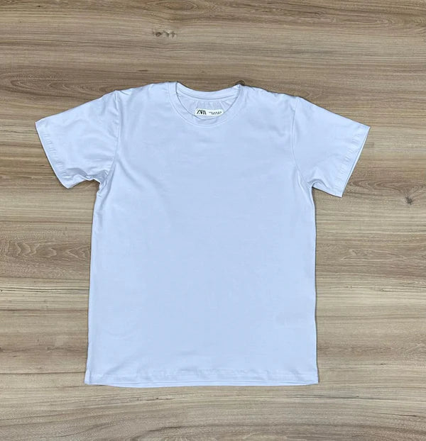 Camiseta Apertada Slim Fit Modelo Zara Branca