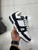 Louis Vuitton Treinner - Preto